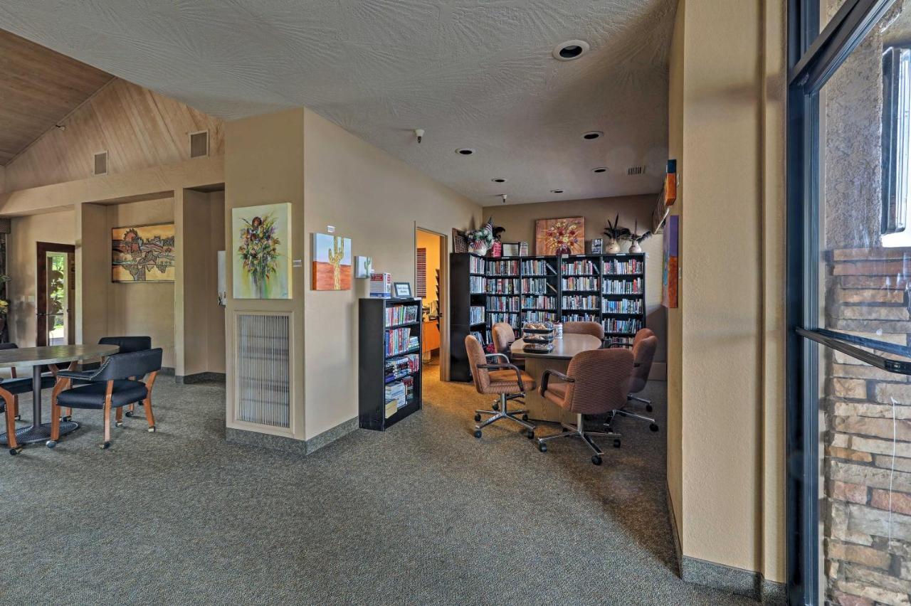 Sedona Condo On Golf Course With Mountain Views! Eksteriør billede